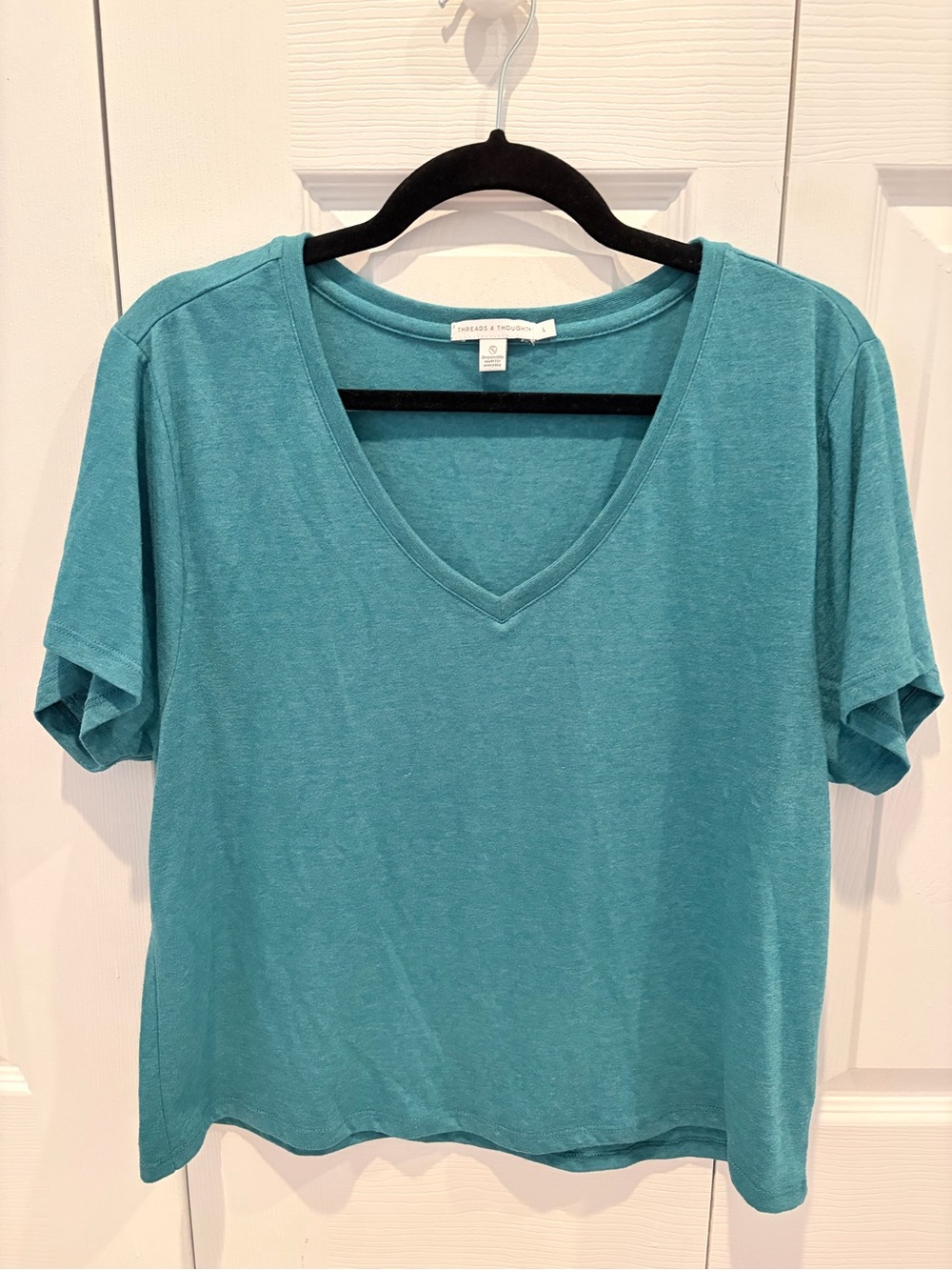 Threads 4 Thought Teal V-Neck Short Sleeve Tee